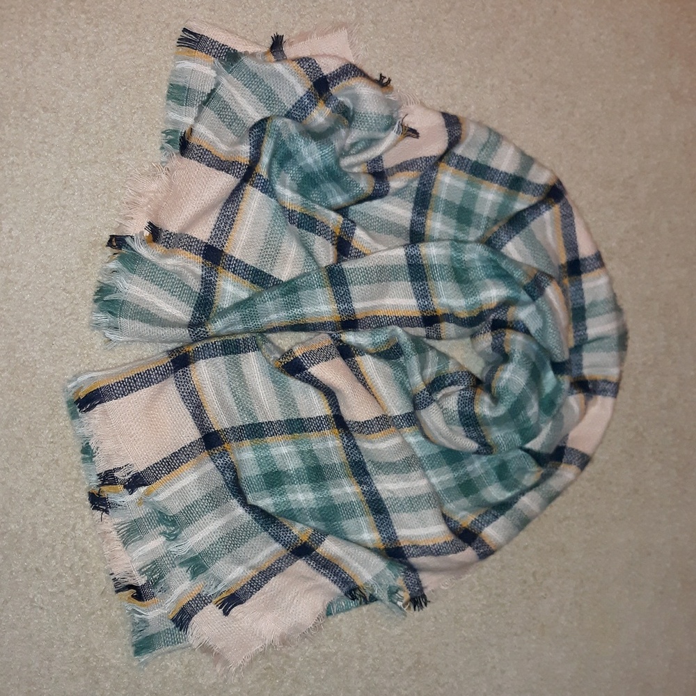 Beautiful Fall Shall Scarf Wrap - Picture 1 of 3